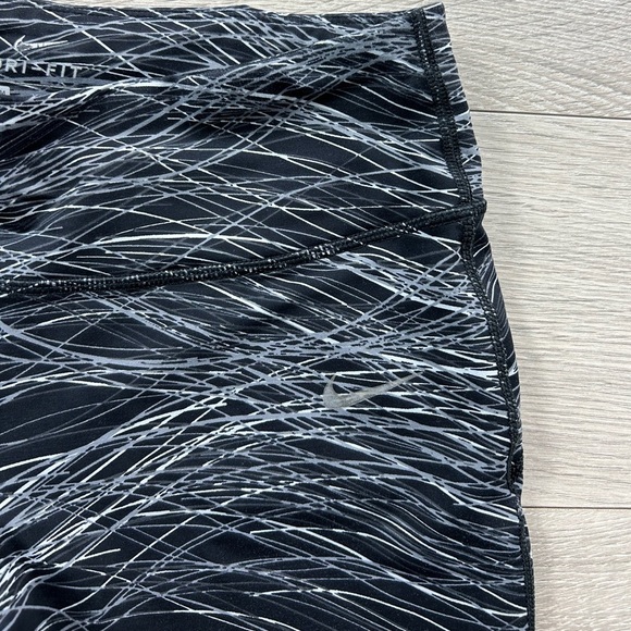 Nike Epic Power Printed Run Leggings - Picture 7 of 16